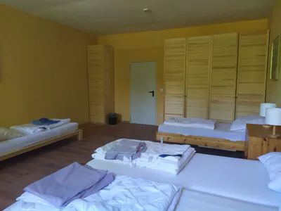 218 Room Linde OG
